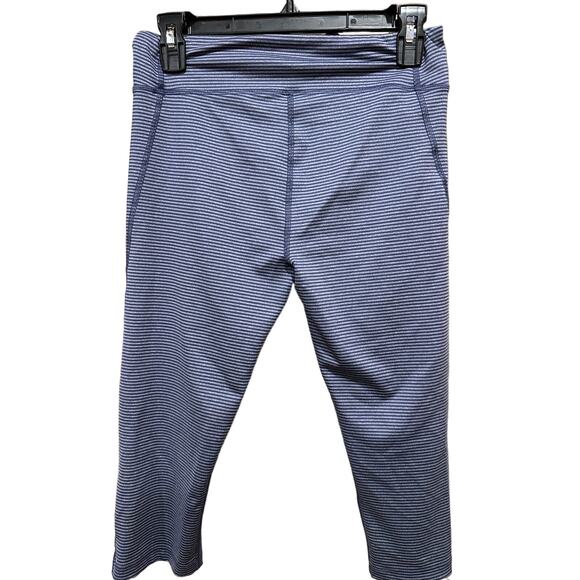 Under Armour Women Capri Leggings Size M Striped Blue HeatGear Compression - Picture 2 of 5
